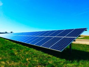 Comment calculer la rentabilité d'un tracker solaire pour un site industriel ?